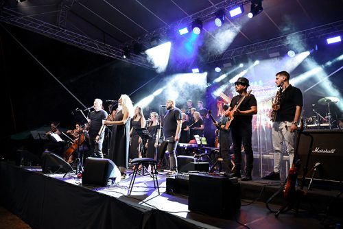 Al-Rock-Symphony-8-1-of-1