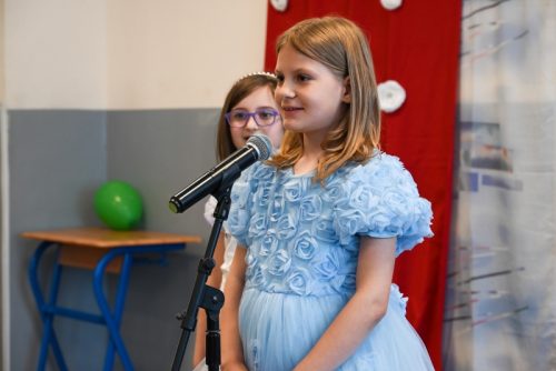 Dan-skole-u-Katunu-16-1-of-1 800x534