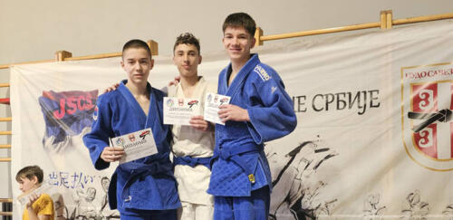 IMG-49f550f3ae077810312903405fc990be-V
