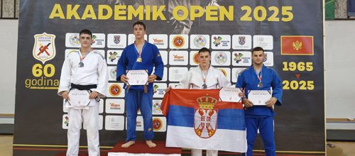 IMG-bec5179a9211833d51b917c6c465f762-V